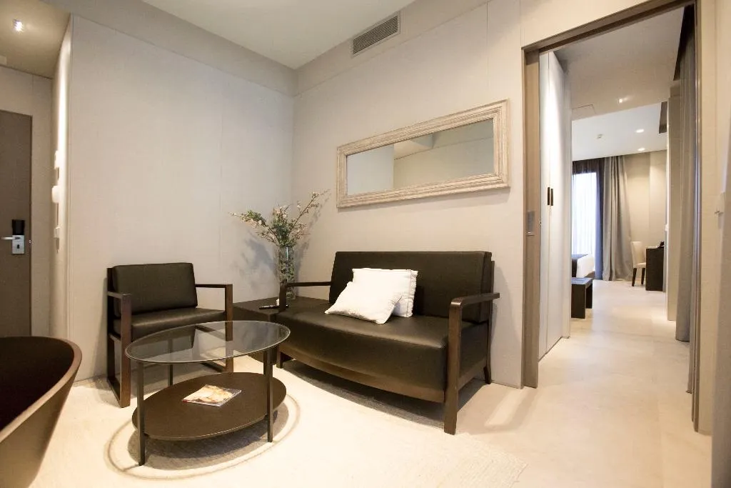 DOUBLE SUPERIOR Room, Vincci Mercat, Valencia