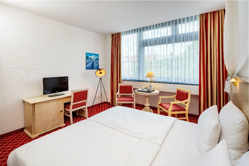 DOUBLE SUPERIOR Room, Hotel Chateau Kurfuerstendamm, Berlin