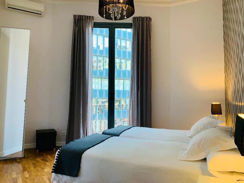 TWIN Private external bathroom Room, Super Balmes Guest House, Barcelona