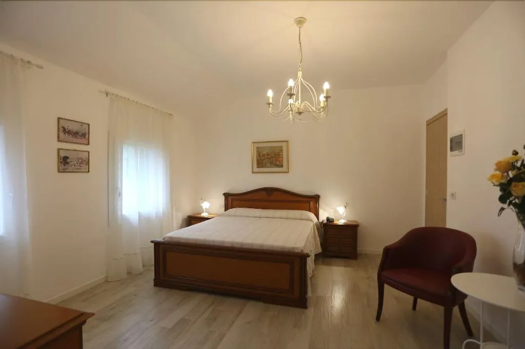 Room, B&B Le Olme, Venice