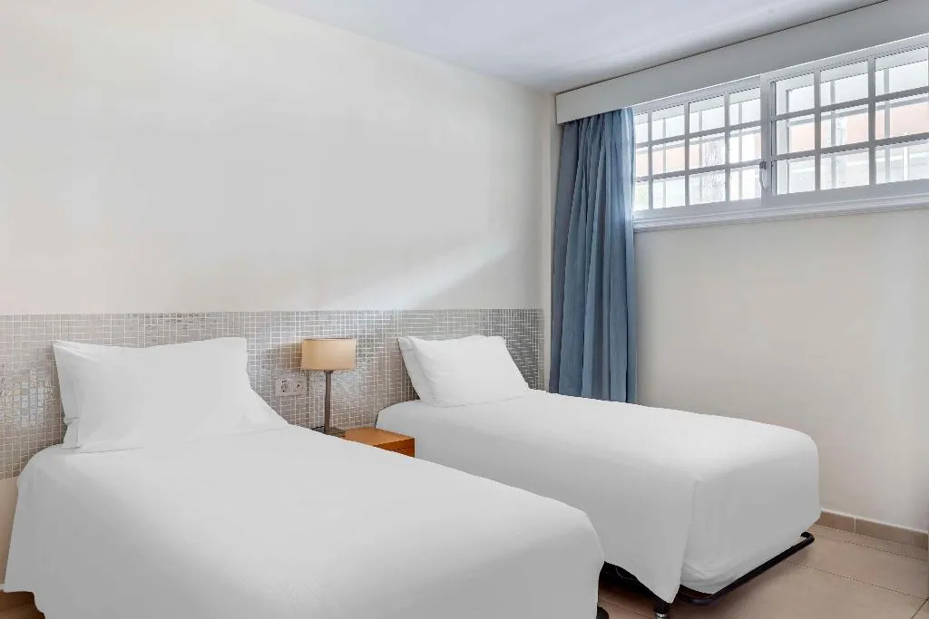 Room, Santa Barbara Golf & Ocean Golf Club, Tenerife