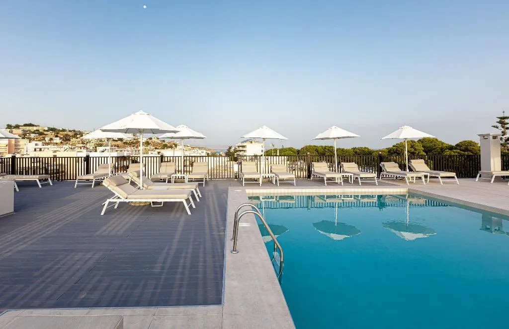 Pool, Jo An Palace, Crete