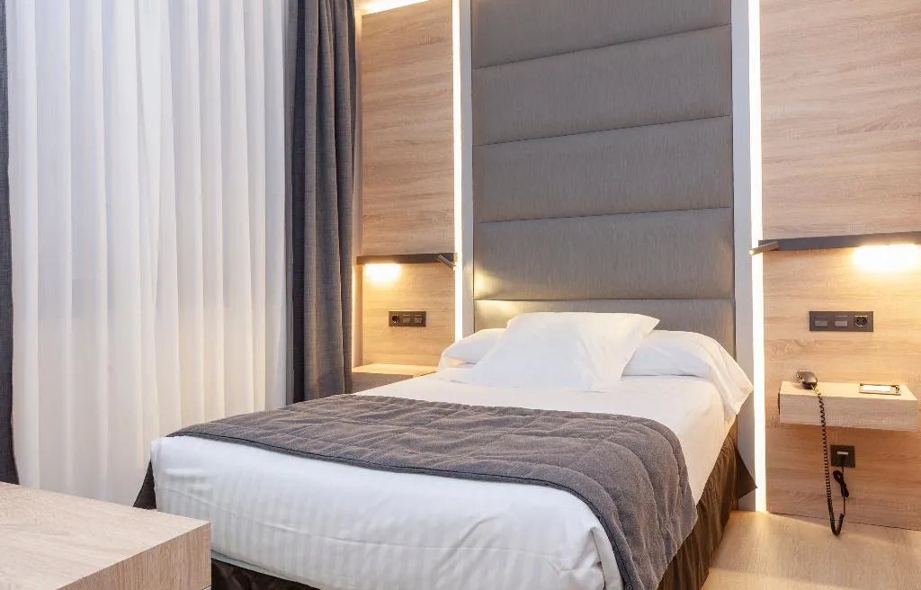 SINGLE ECONOMY Room, Liabeny, Madrid