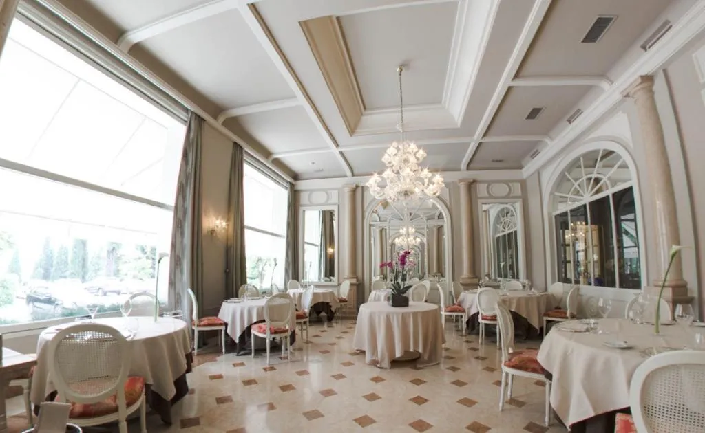 Restaurant, Villa Cortine Palace Hotel, Milan