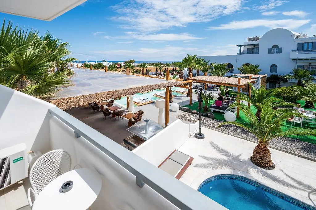 DOUBLE SUPERIOR WITH BALCONY Room, SMY Mediterranean White, Athens