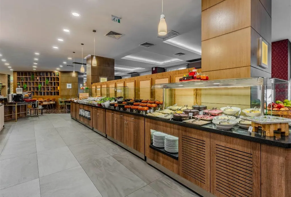 Restaurant, Ramada Plaza by Wyndham Izmir, Izmir
