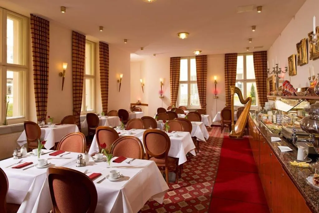 Restaurant, Apartments Zarenhof Prenzlauer Berg, Berlin
