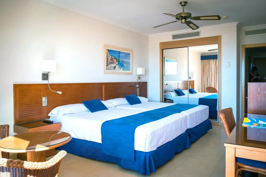 DOUBLE SUPERIOR Room, Playamarina, Costa De La Luz