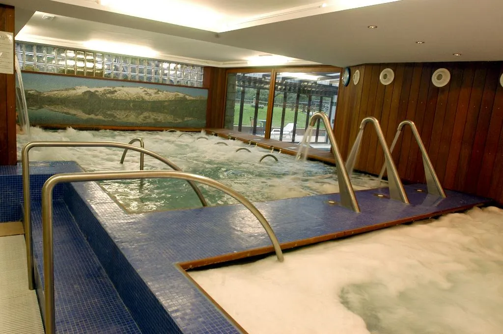 Sports and Entertainment, Sommos Hotel Benasque Spa, Barcelona
