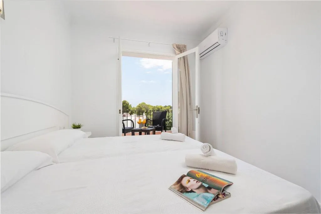 Room, Talamanca, Majorca