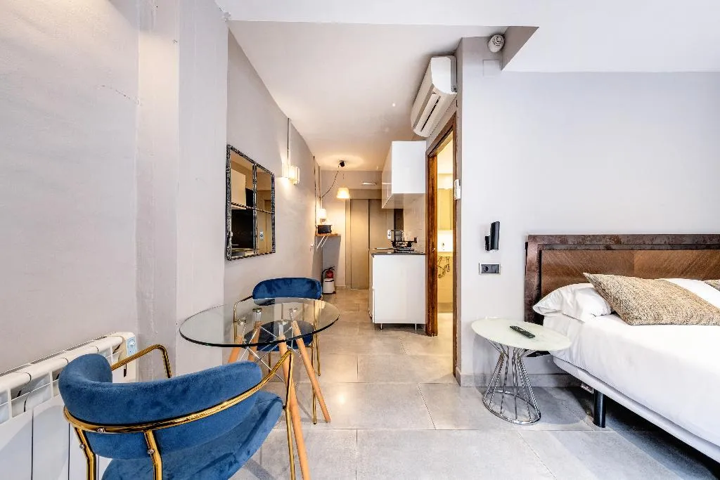 STUDIO CAPACITY 2 Room, AinB Picasso-Corders Apartments, Barcelona