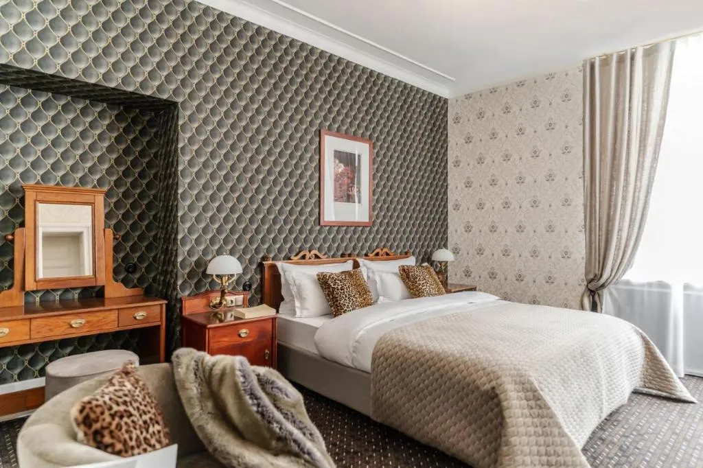 Room, Hotel H15 Francuski Old Town - Destigo Hotels, Krakow