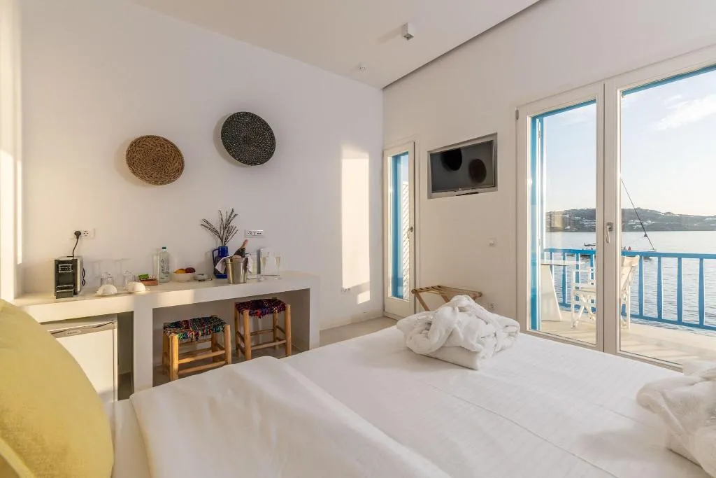 Room, Bluetopia Suites, Mykonos