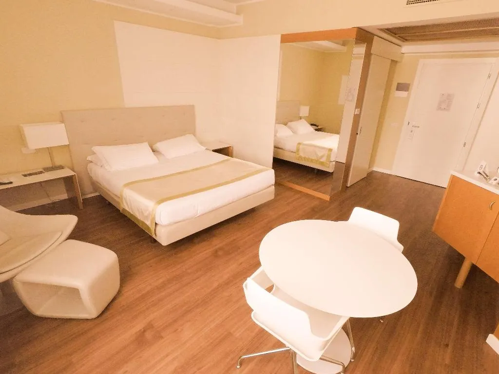 DOUBLE STANDARD Room, Best Western Mirage Hotel Fiera, Milan