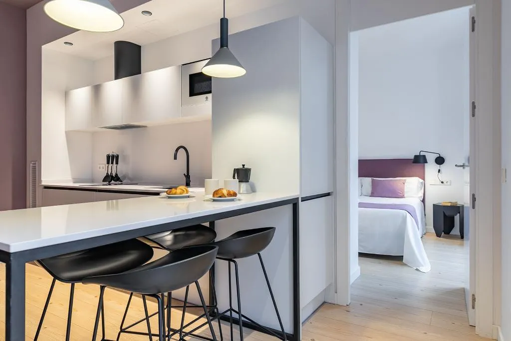 APARTMENT CAPACITY 3 ONE BEDROOM Room, Holiday Rentals Los Salados, Seville