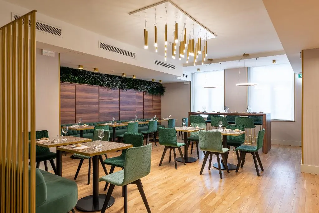 Restaurant, Hotel Tocq, Milan