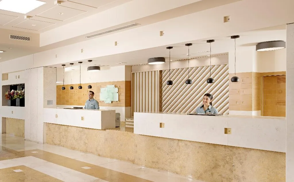 Lobby, Holiday Inn Athens Attica Av. Airport West, Athens