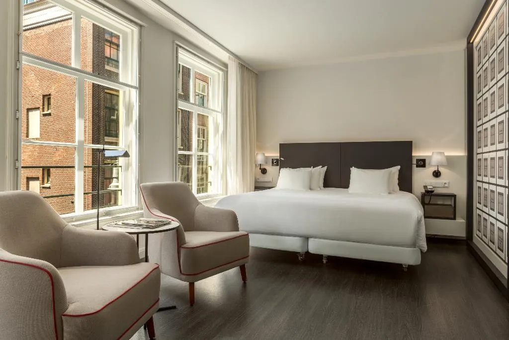 DOUBLE SUPERIOR WITH VIEWS Room, NH Collection Amsterdam Barbizon Palace, Amsterdam