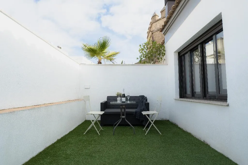 APARTMENT SUPERIOR Room, azz Apartamentos Torre de la Plata, Seville