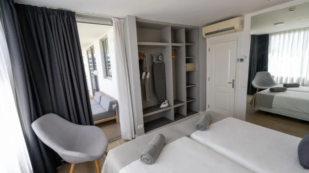 SUITE POOL VIEW Room, Coral Suites & Spa, Tenerife