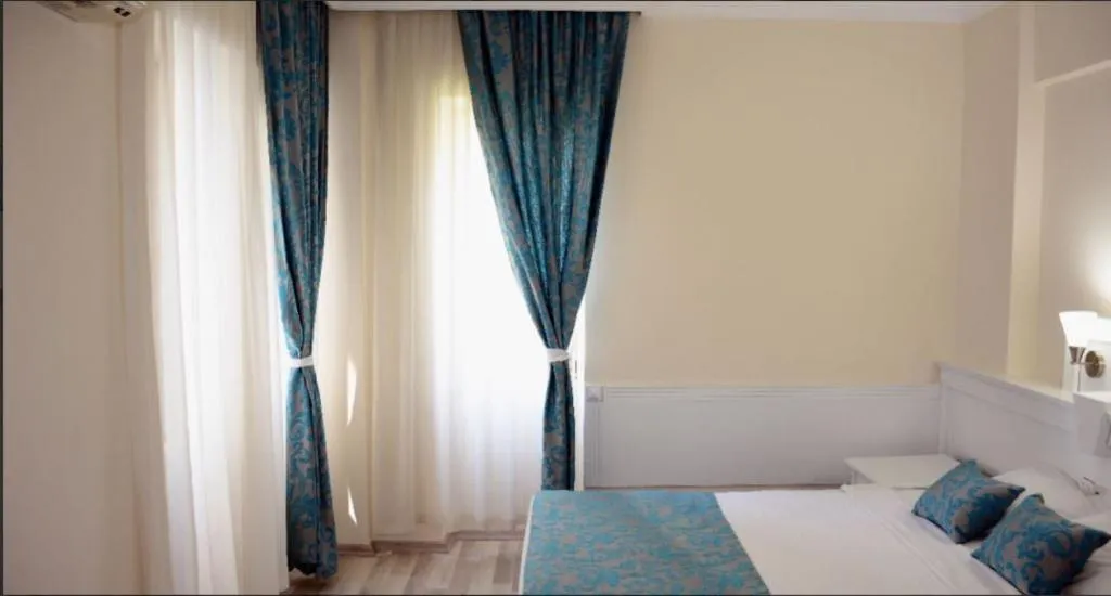 FAMILY ROOM CONNECTING ROOM Room, The Garden Beach Hotel, Antalya