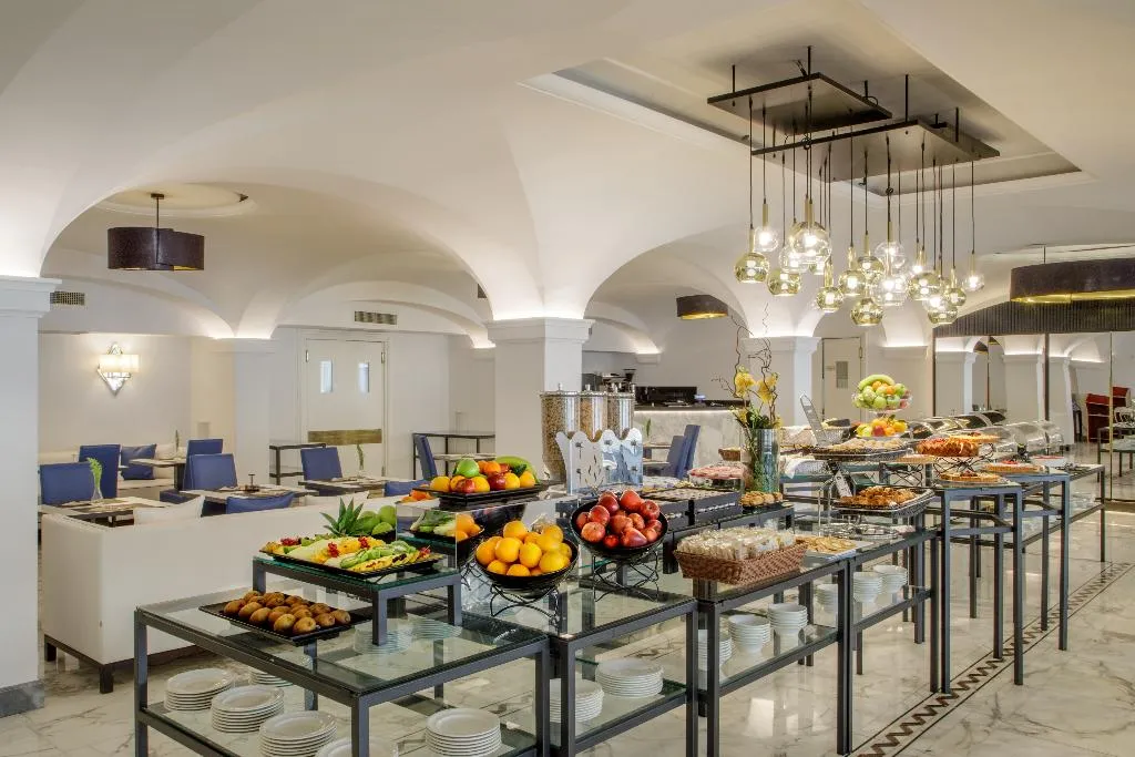 Restaurant, Shangri La Roma, Rome