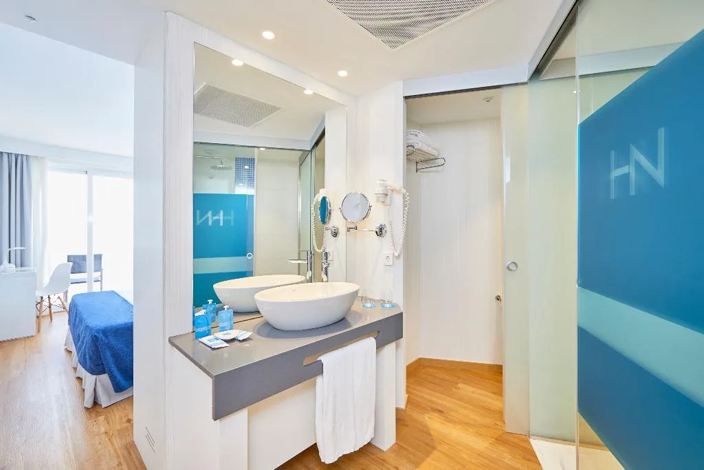 TWIN ECONOMY Room, Negresco, Majorca