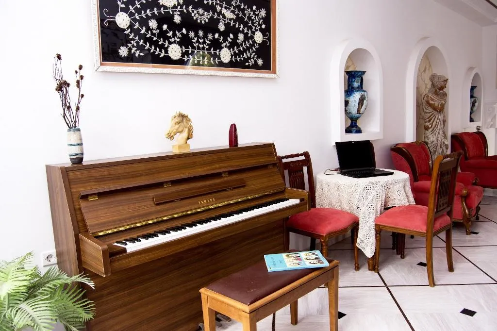 Room, Blacksandy Beach Hotel, Santorini
