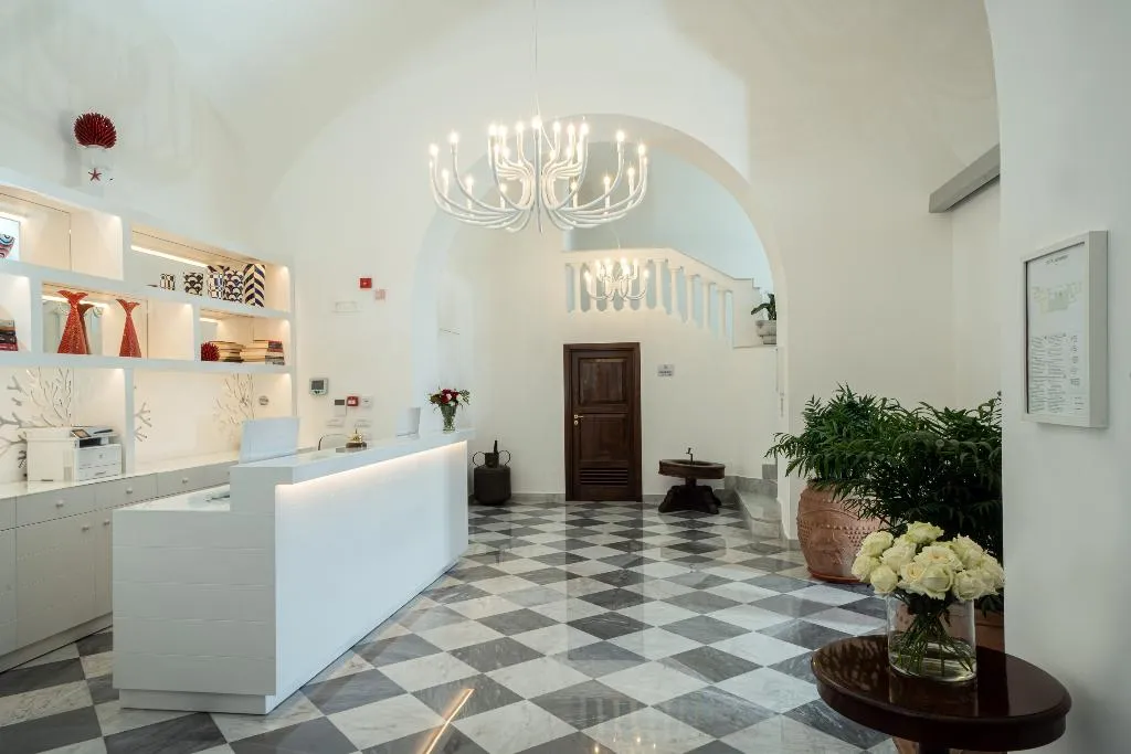 Lobby, Hotel Miramare, Naples