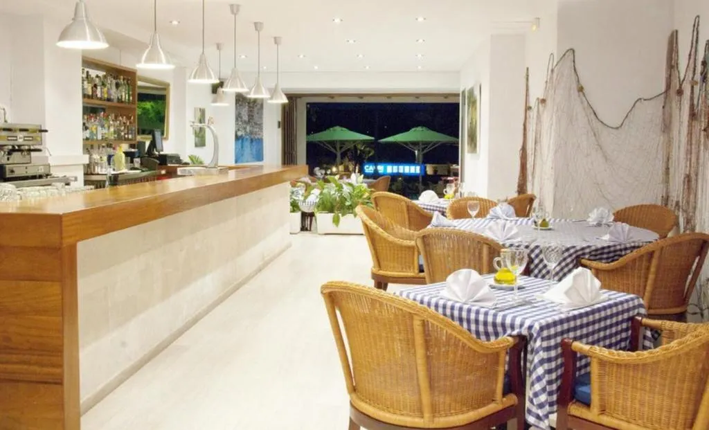 Restaurant, Capri, Majorca