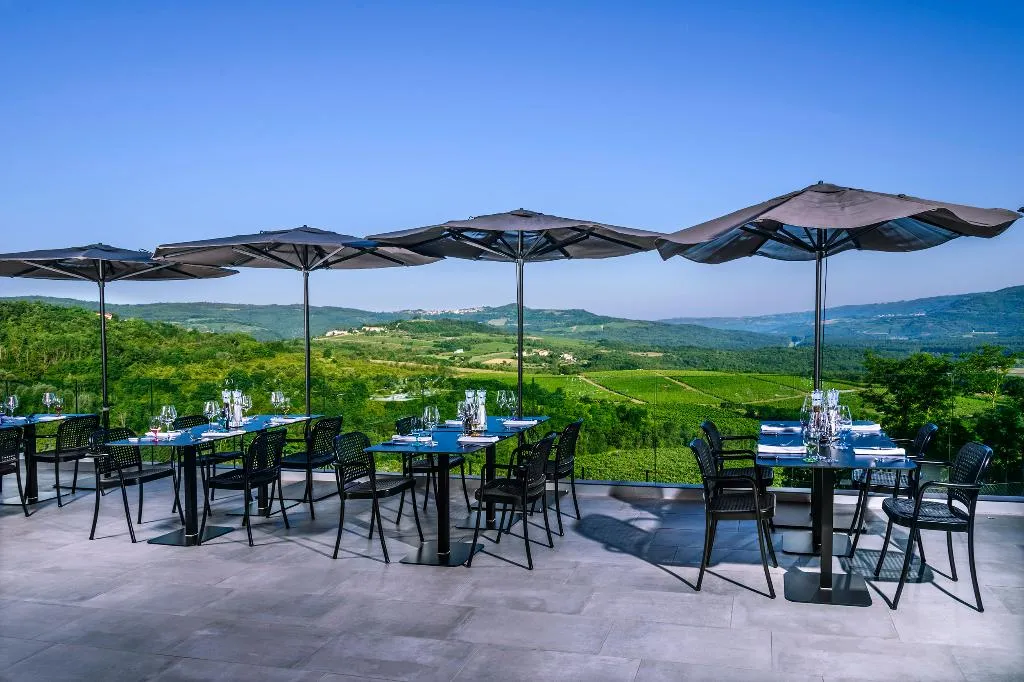 Restaurant, ROXANICH Winery and Design Hotel, Istria