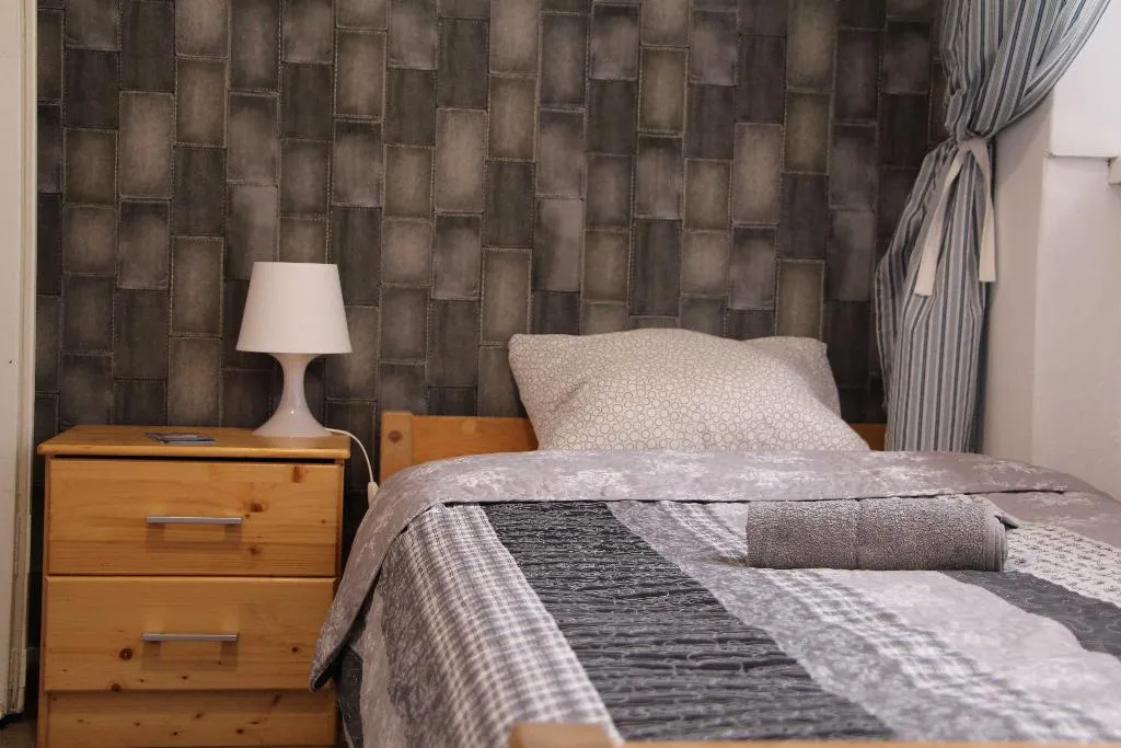 SINGLE STANDARD Room, Lorf Hostel and Apartments, Krakow