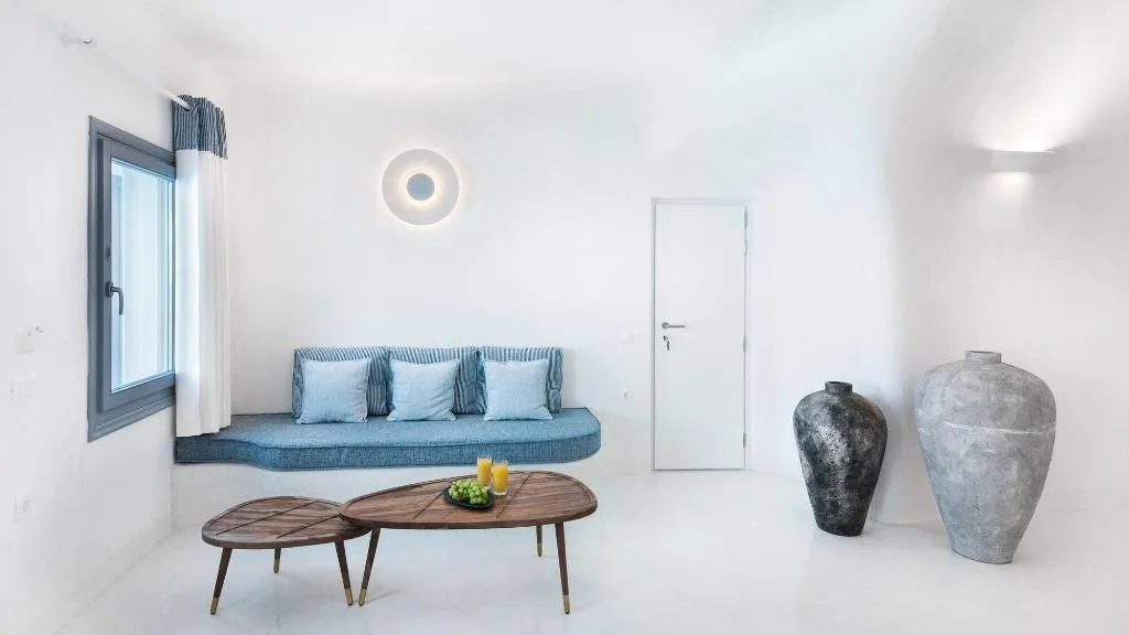 Room, Maregio Suites, Santorini