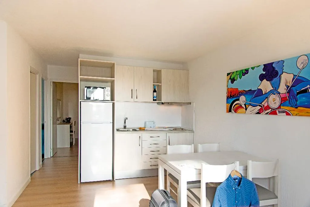 APARTMENT TWO BEDROOMS Room, Cala Blanca Apartamentos, Menorca