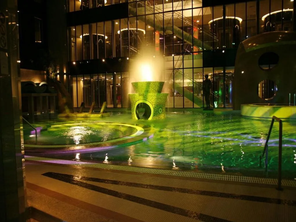 Pool, Tallink Spa & Conference Hotel, Tallinn