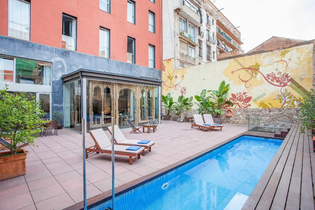 Pool, Onix Liceo, Barcelona