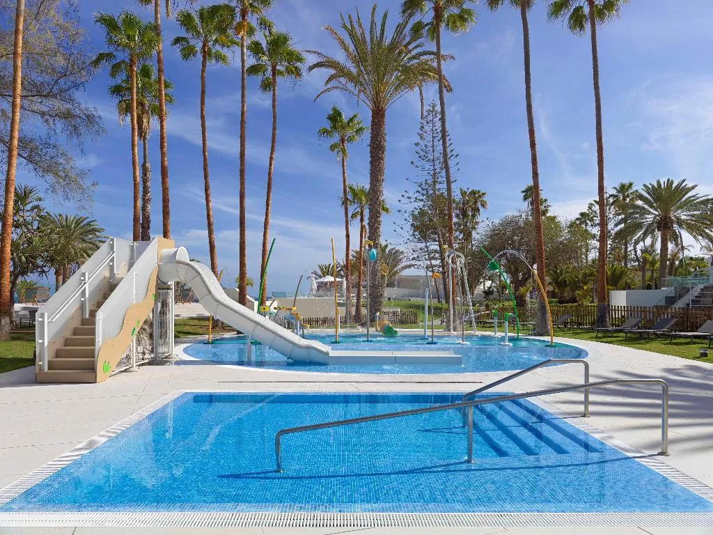 Sports and Entertainment, Paradisus Gran Canaria, Gran Canaria
