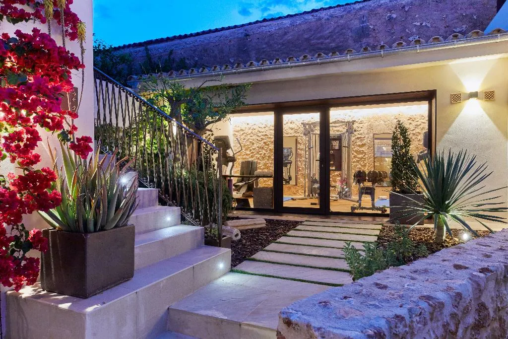 Sports and Entertainment, Sa Creu Nova Petit Palais Art & Spa, Majorca