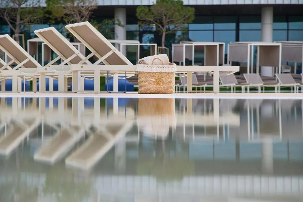 Pool, The Editory By The Sea Lagos, Algarve