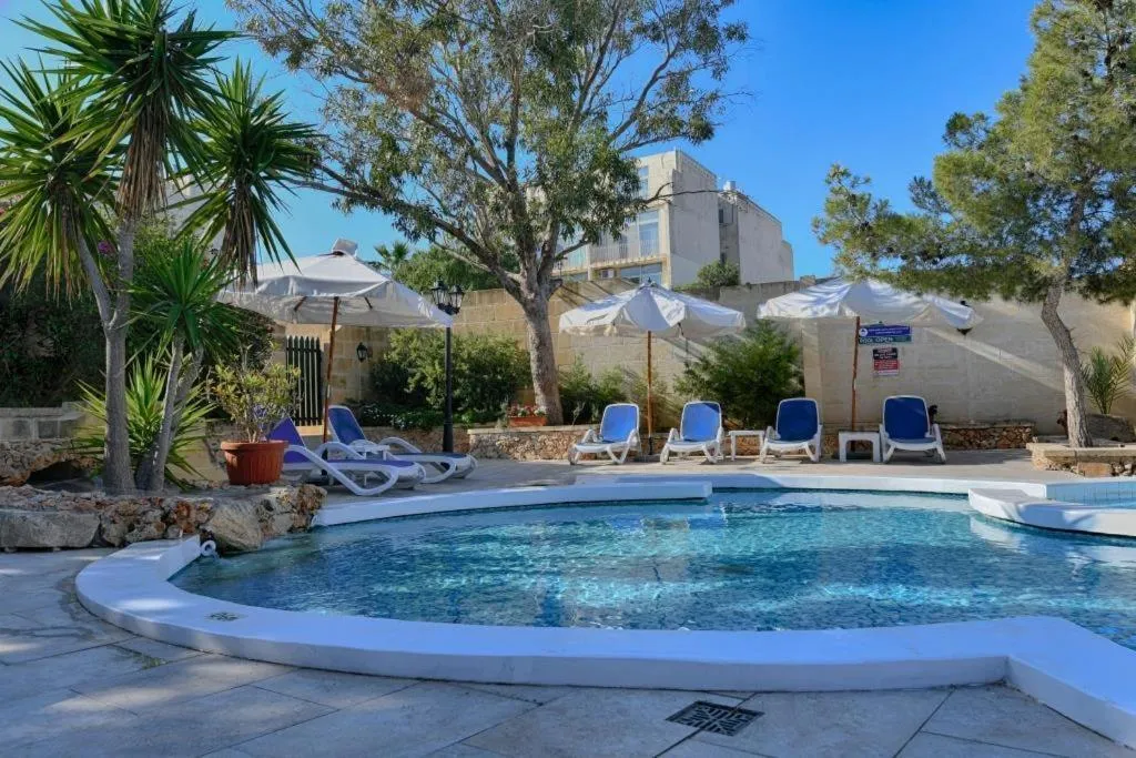 Pool, Cornucopia, Gozo
