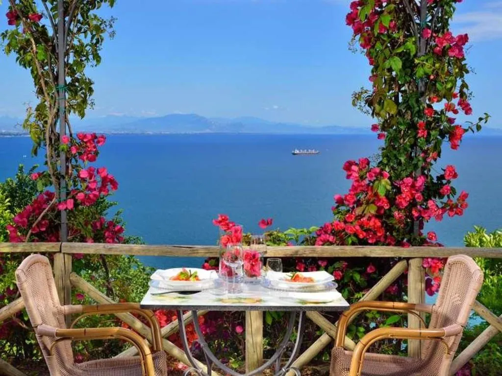 Restaurant, Raito, Naples