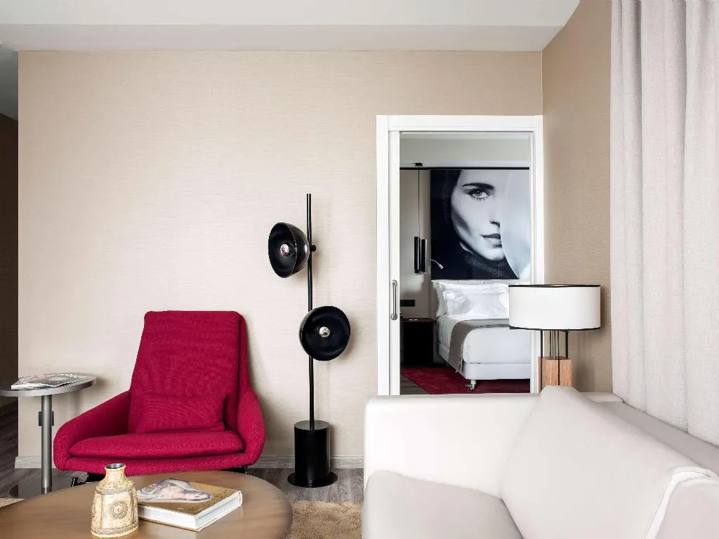 Room, NH Collection Madrid Suecia, Madrid
