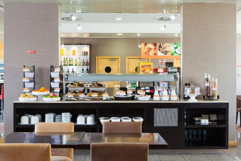 Restaurant, Holiday Inn Express Lisbon-Oeiras, Lisbon