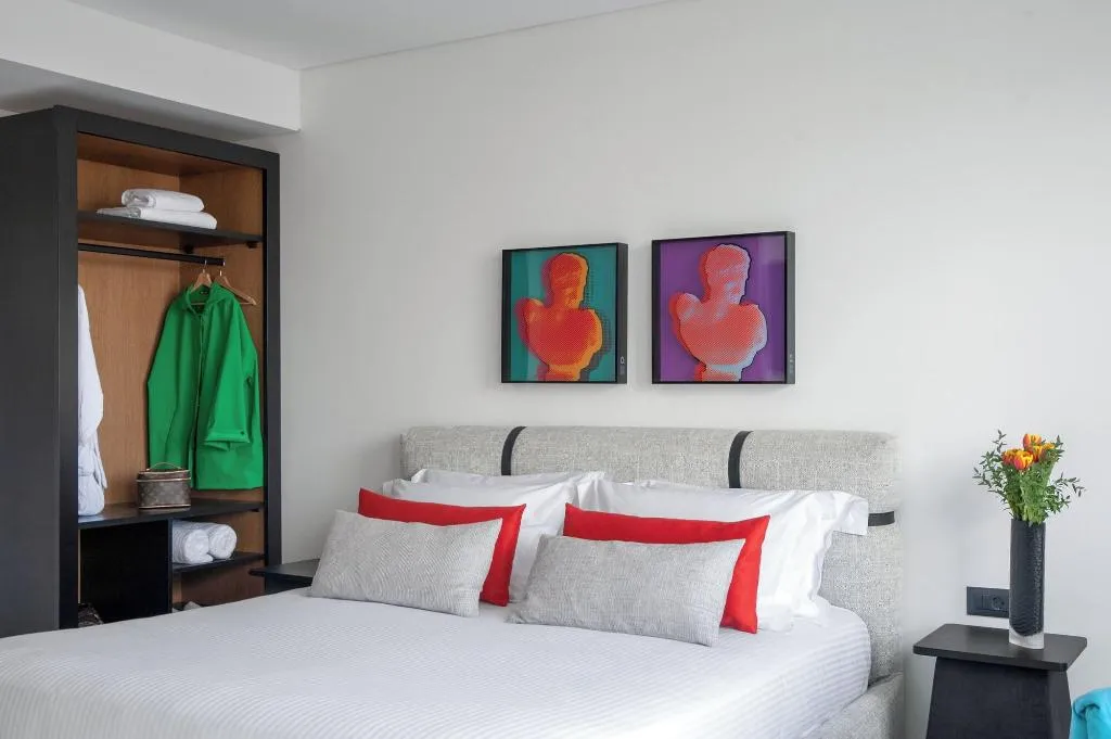 Room, The Athenaeum, Athens