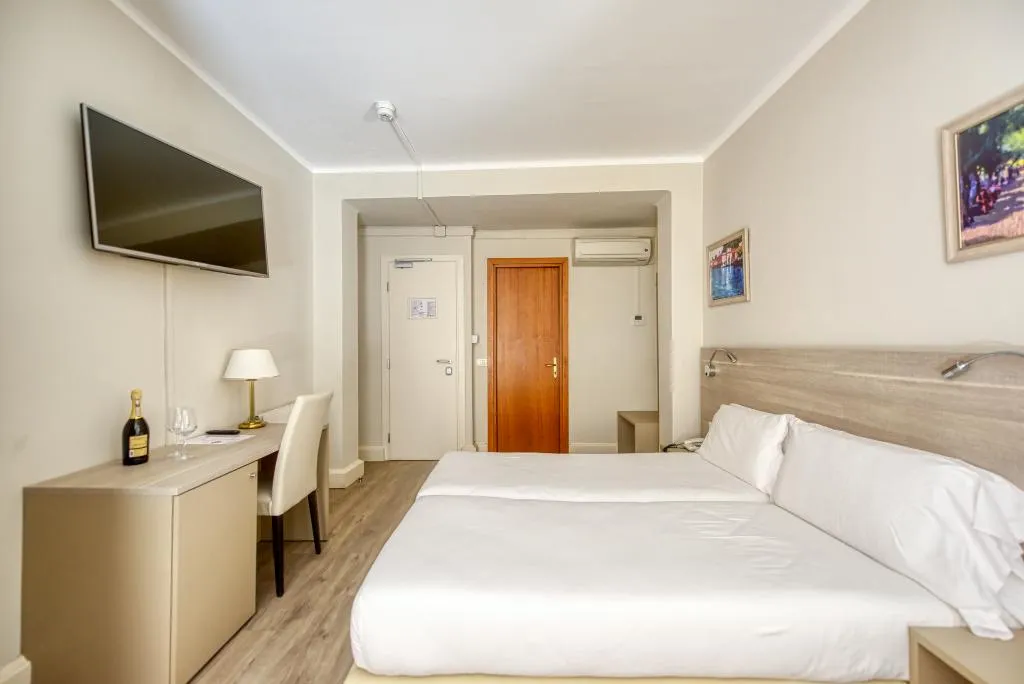 DOUBLE CLASSIC Room, Hotel Bazzoni et Du Lac, Milan