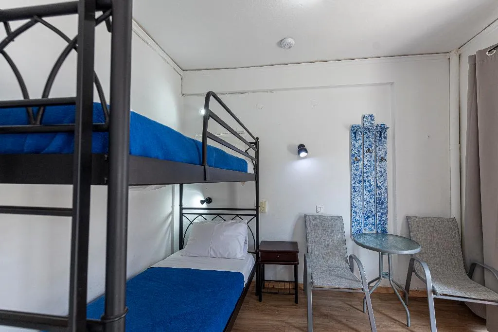 FAMILY ROOM STANDARD Room, Sparta Team Hotel- Hostel, Athens