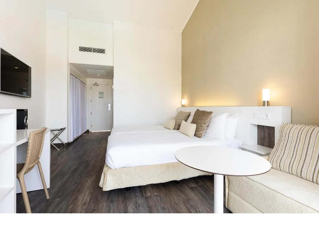 Room WITH VIEWS Room, Sol Falco Menorca, Menorca