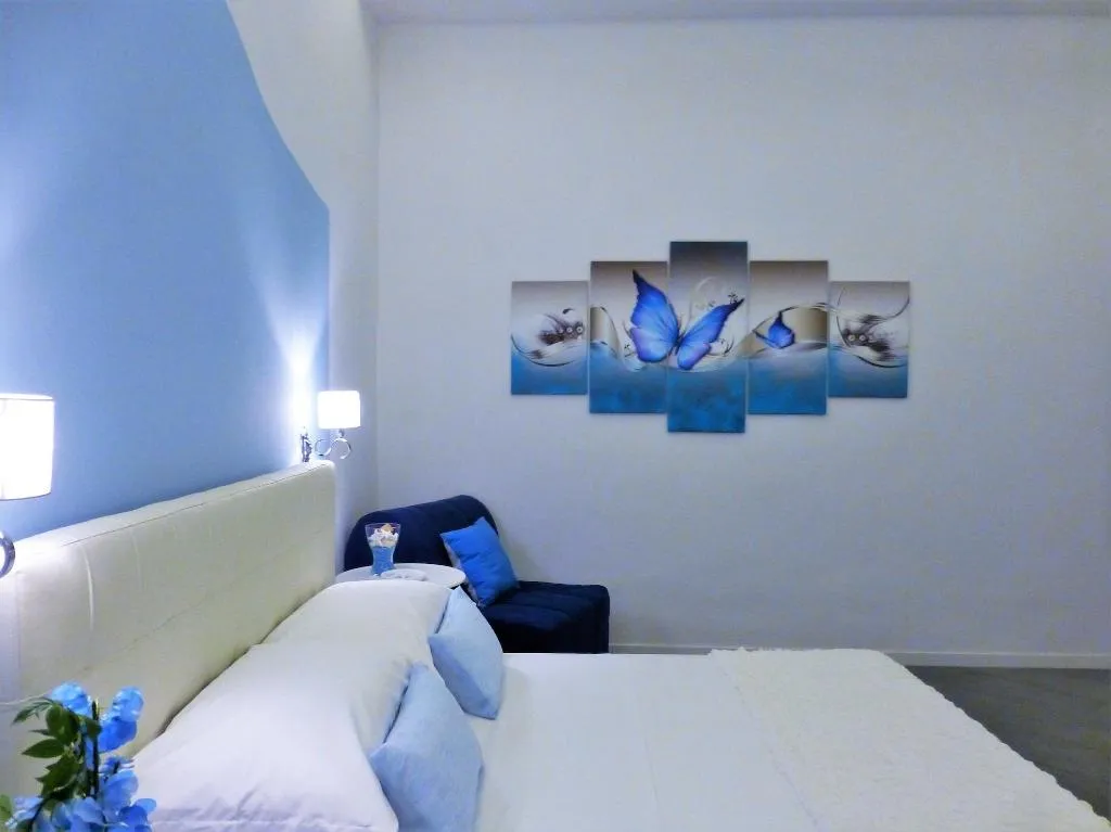 Room, Sotto Le Stelle Ai Decumani, Naples