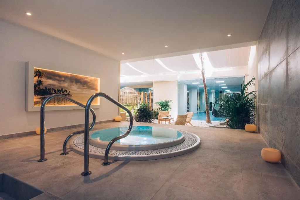 Sports and Entertainment, Iberostar Selection Marbella Coral Beach, Costa Del Sol