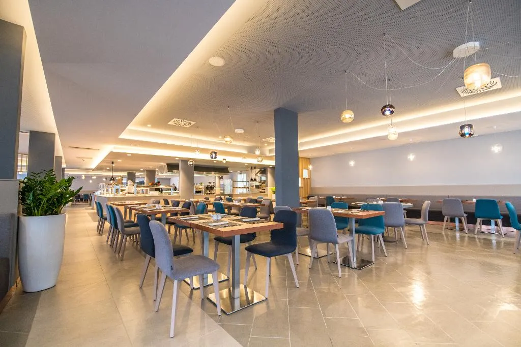 Restaurant, Arena Hotel Holiday, Istria